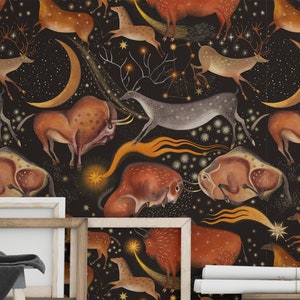 Himmlische Tier Tapete - Dunkles Fantasy Wandbild zum Abziehen und Aufkleben, Mythischer Bison und Hirsch Dekor