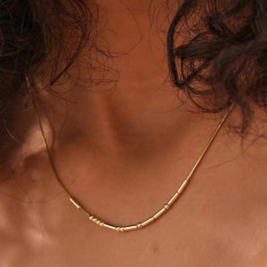 Benutzerdefinierte Morse-Code Halskette, personalisierte versteckte Nachricht Halskette, Morse-Code Schmuck, Geschenk für Sie / Freundin / Freund / Jahrestag