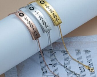 Scannable Spotify Code Name Bracelet, Gift for Him, Gift for Her, 18K Gold Plated, Gift for Girlfriend/Boyfriend/Friend