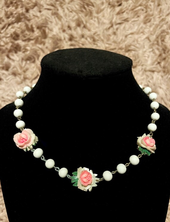 Vintage Floral 1950's Necklace - image 1