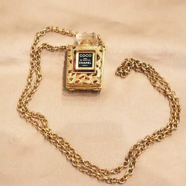 Vintage Chanel 80s collectible collectible necklace chain necklace baroque coco perfume miniature