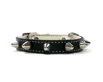Handgemaakte leren kattenhalsband met spikes - punkrock veiligheidshalsband