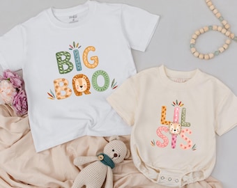 Camiseta Wild Jungle para hermano mayor y pelele para hermana pequeña, conjunto a juego para hermanos con temática de safari, camiseta infantil con temática animal, regalo para baby shower