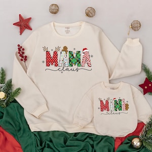 Personalized Mama and Mini Claus Christmas Sweatshirts, Mommy and Me Sweaters, Matching Family Outfit, Mama and Mini, Retro Christmas Gift