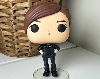 Paramedic Gabriela “Gabby” Dawson from Ambulance 61 inspired by Chicago Fire - One Chicago - Vinyl Pop / Figurine