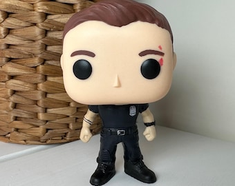 Firefighter Evan “Buck” Buckley from Station 118 inspired by 9-1-1 - Vinyl Pop / Figurine