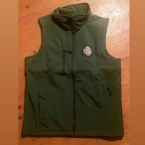 Clearance Green Men's & Women's Bodywarmer image 2