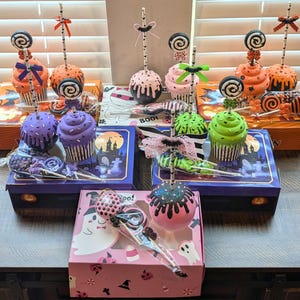 Halloween Fake Bake Bundles (Cupcake,Candy Apple,Lollipops) Tiered Tray/Photo props.