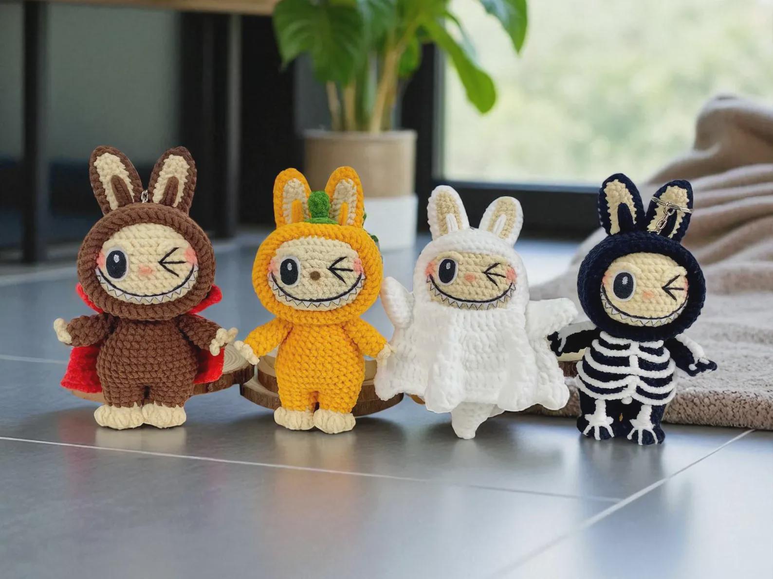 Labubu mini keychain - Etsy 日本
