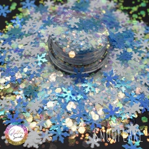 Snowflake Glitter, Holiday themed Glitter, Chunky, Glitter for Tumblers, Craft Glitter