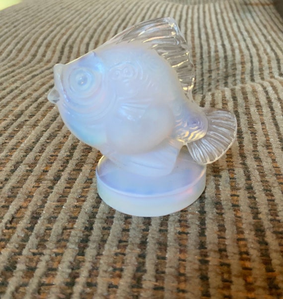 Vintage Sabino Art Glass Opalescent Fish Figurine Poisson San