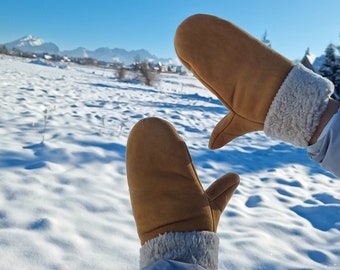 Gants Beige à un doigt faits main, Laine de Mouton Naturelle et Cuir - femme