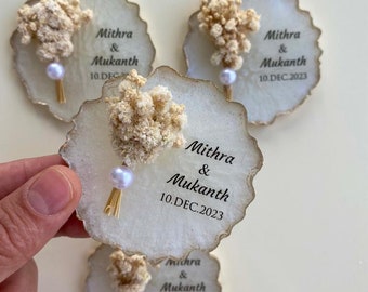 Personalized Magnet Favor for Guest, Epoxy Magnet With Box, Wedding Favor for Guest, Magnet With Dry Flower, Islamic Gift, Bridal Gift