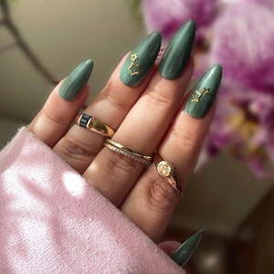 Sea Green Gold Star Press On Nails/Star charm Fancy Nails/Princess Nails/Elegant Nails/Y2K Nails/Simple Press On Nails