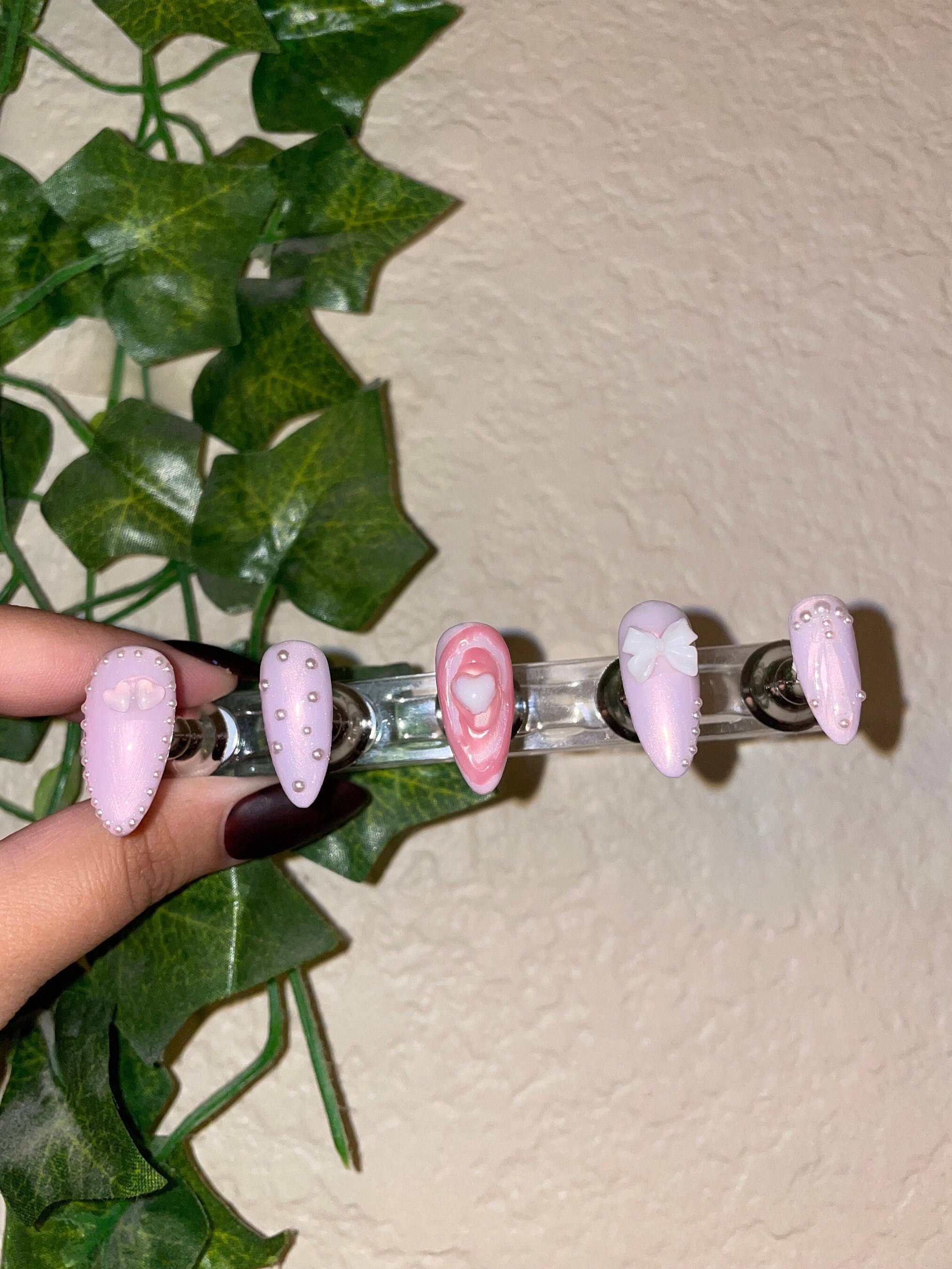 Coquette Pearl Bow Press on Nails/valentines Day Nails/soft Girl Pink