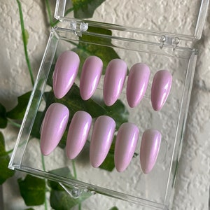 Light Pink Pearlescent Fairy Press On Nails/Shimmer Fancy Nails/Princess Nails/Elegant Nails/Wedding Nails/Simple Press On Nails