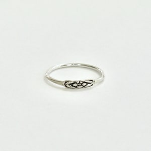 Wild pansy ring in sterling silver, flower ring, violet ring, viola ring