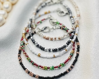 Dainty Seed Bead Stackable Bracelet 1x Thin layer bracelet