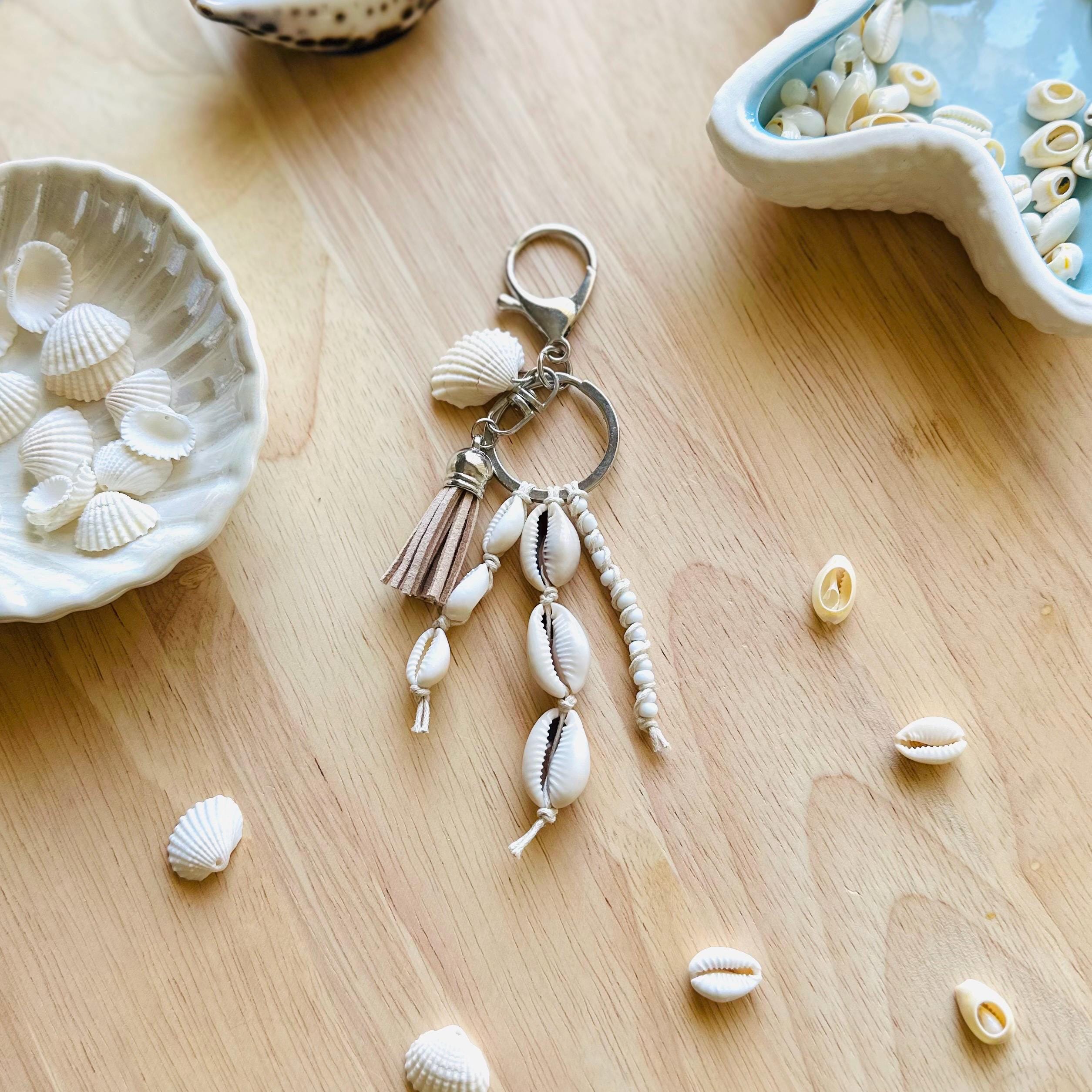 Handmade Cowrie Shell Keychain 1x Unique Beaded Seashell Keyring
