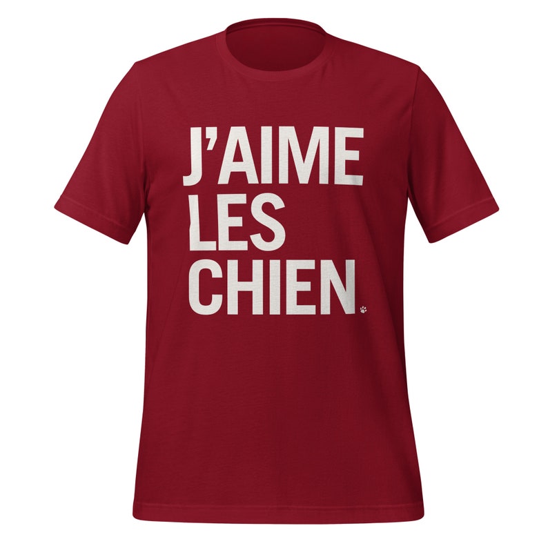 Elevate your love for dogs with our fashionable T-shirt collection, featuring J'Aime les Chiens, meaning I love dogs in French, available in a selection of stylish colours.