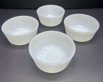 VTG Anchor Hocking Fire King White Milk Glass Prep Bowls Ramekins 3.5" DIA Set 4