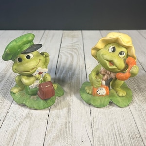 Vintage Ardco Fine Quality Dallas Frogs Figurines JAPAN - Set Of 2