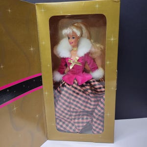 Dolls - Winter Rhapsody Barbie - 1996 Avon Exclusive Special Dolls - Winter Rhapsody Barbie - 1996 Avon Exclusive Special