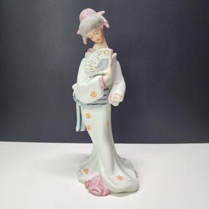 Vintage Ardco Bisque Porcelain Geisha Girl Figurine Hand Painted 9&#39;&#39; Taiwan