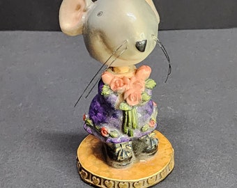 Vintage Bobble Head Nodder Mouse with Flowers Gray 4.5'' Tall Collectibles
