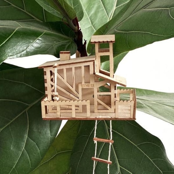 Miniture Treehouse for you plant | boomhutje