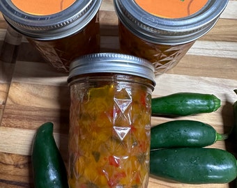 Twin pack Apricot-Jalapeno Pepper Jam and Mango-Habanero Jam