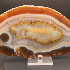 Agate| Natural agate| semi polished agate| Brazilian agate| Agate with stand