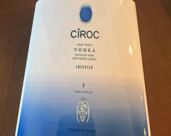 Flasque de vodka Ciroc de 8 oz