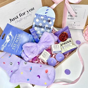 New Mum Gift Box: Lavender Spa Set, Socks & Treats