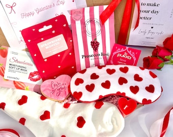 Galentines Gift for Her, Galentines Gifts Box, Palentines Present for Best Friend, Girls Galentines Pamper Hamper,  Galentines Treatbox