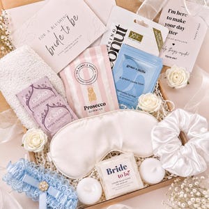 Gift for Bride | Bride to Be Gift Box | Bridal Accessories | Luxury Bridal Gift | Bride Gift Set | Bride Pamper Set | Wedding Morning Gift