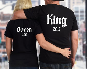 Personalisierbares King und Queen T-Shirt mit Kennlern Datum, King Shirt, Queen Shirt, Couple Match Shirt, Couple Gift for Husband and Wife