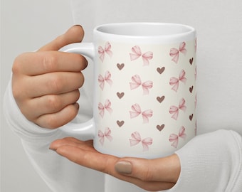 Coquette Bow Taza de cerámica blanca - Bebidas elegantes - Utensilios de cocina rosados y blancos - Linda decoración estética del hogar - Habitación femenina - ideas de regalos de muñecas
