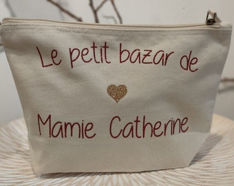 Pochette coton BIO "Le petit Bazar de + votre texte" Marraine, tata, Mamie, Maman, prénom