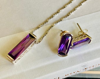 Y2K Monet Signed Amathyst Color Crystal Baguette Silver Tone Dangle Earrings and Necklace Set, Minimalist Purple Glass Filigree Jewelry Set