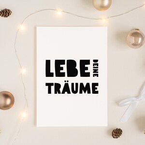Lebe deine Träume Postkarte – Motivationskarte Schwarz-Weiß, Mutmacher Geschenk & besonderer Gruß für Freunde, Vision Board Dekoration