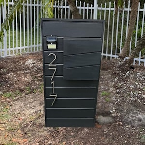 Cedar Custom Mailbox, Black Mailbox, Modern Mailbox, Unique Mailbox, Cedar Mailbox, Vintage, Mailbox with Post, Rustic Mailbox, Best Mailbox