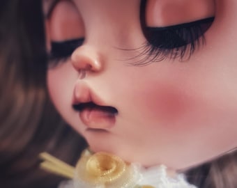 custom Blythe doll (Opal)