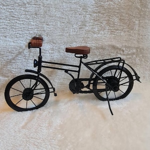 vintage metal bicycle 1/3 or 1/6 Scale Miniature decoration