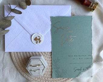 Save the Date Karte | Eukalyptus Green | Handgerissene Kanten | Gold & White Details | personalisiert | Hochzeitspapeterie