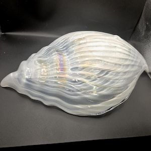 Vintage 10&quot; murano Style Iridescent Glass Shell Bowl – Opalescent Art Glass Conch Dish –  Centerpiece, Made in Italy