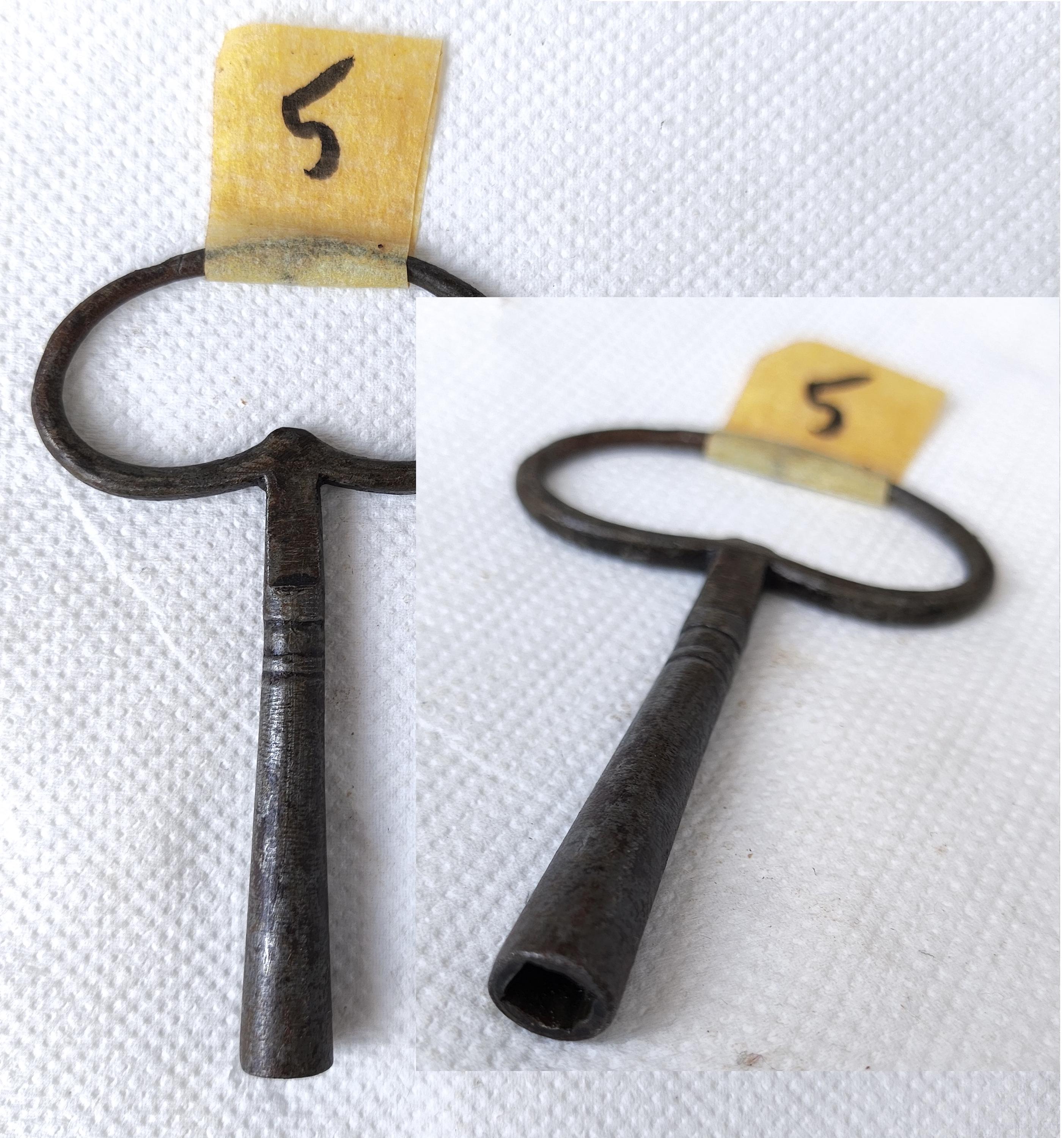 Master Key Set For Clocks 18-Piece Brass Clock Winding Key Set - Even ...