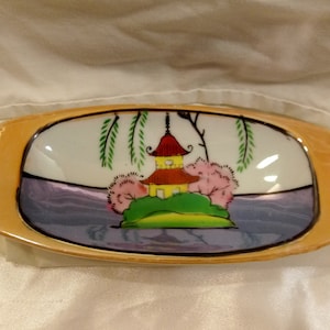 Vintage Japan Hand Painted Ceramic Lusterware Pagoda Scene Trinket/ Candy Dish