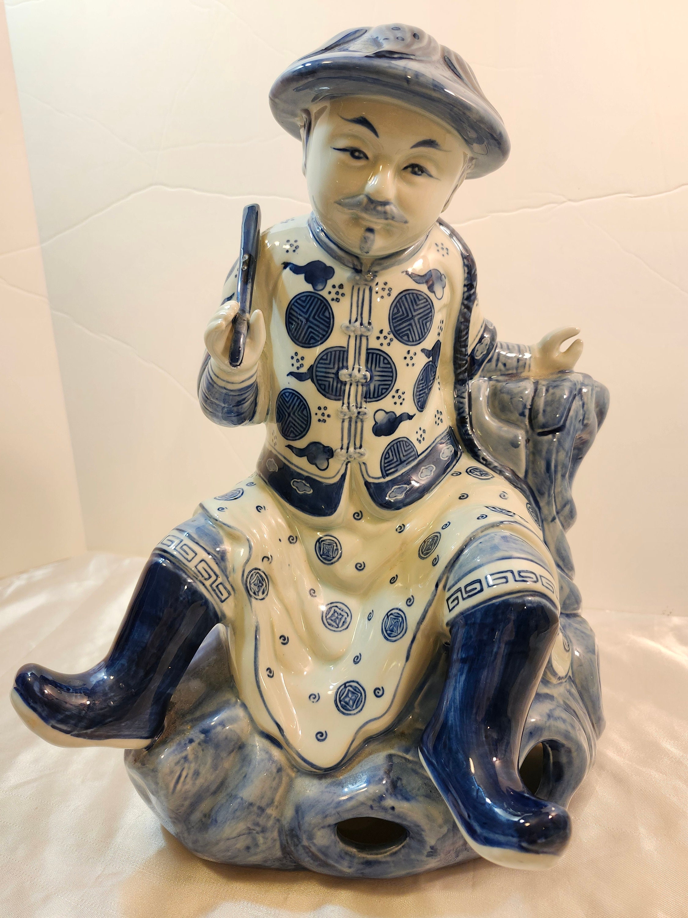 Vintage Large Hand painted Blue & White Ceramic Chinese Emperor Buddha Statue/ Figurine 90s