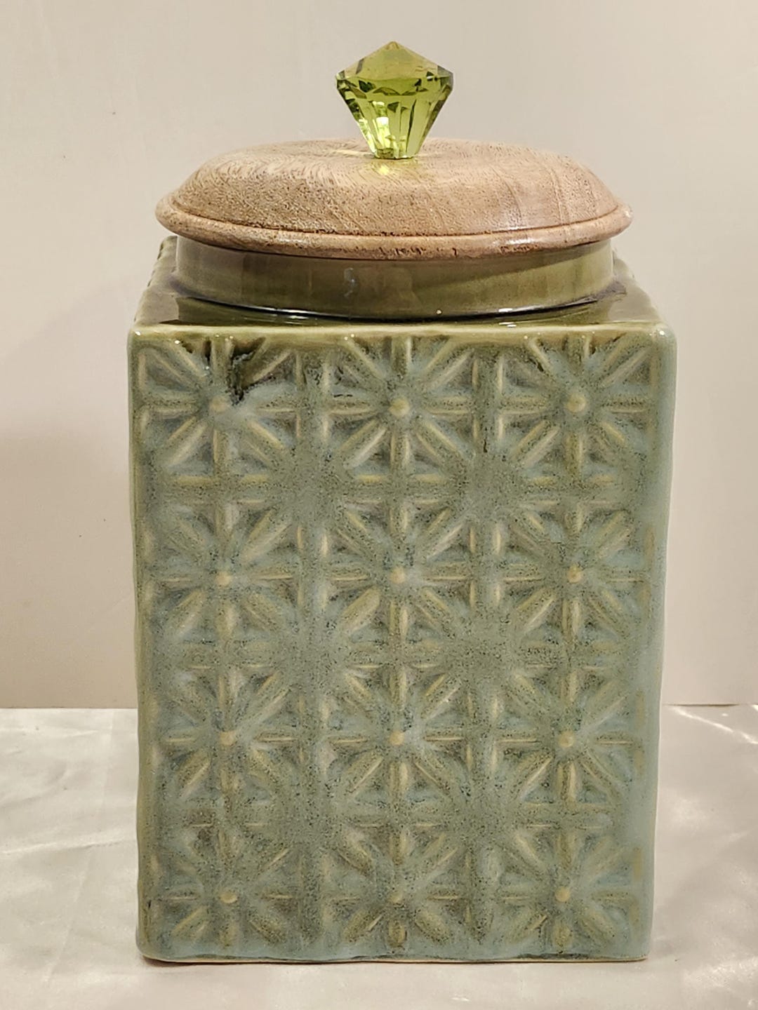 Green - Original Blue Pottery Ceramic Barni/Storage Jar with Lid (Small)
